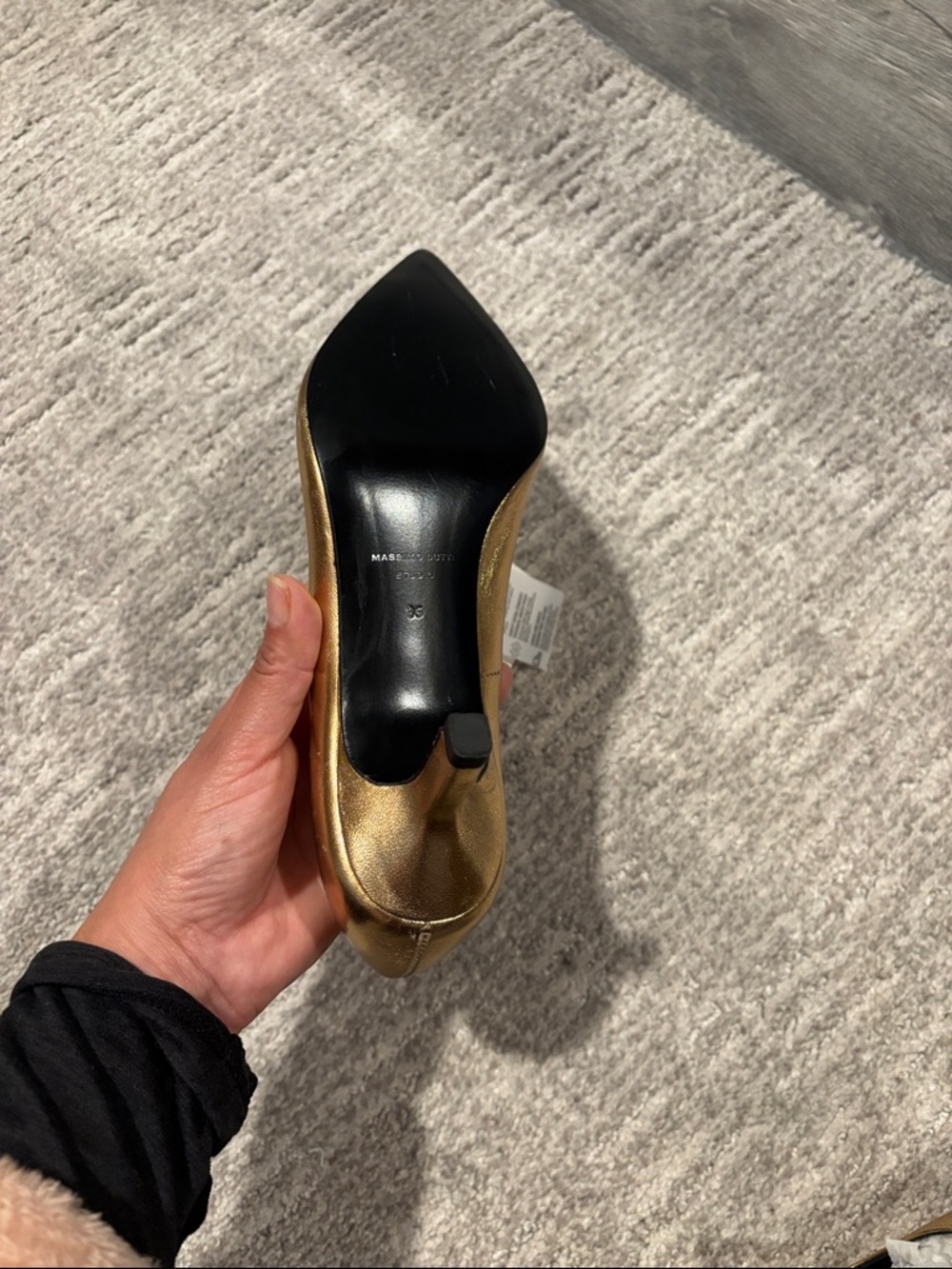 Massimo dutti Metallic Gold Pointed-Toe Women’s Pumps with Black Cap Toe size 6 - Picture 5 of 5